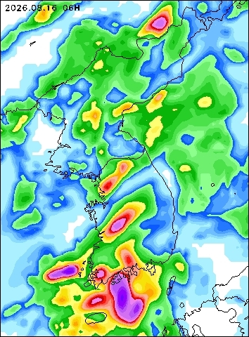 2026-08-16 06 : 00