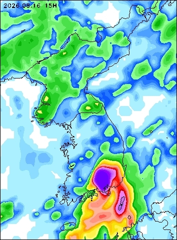 2026-08-16 15 : 00