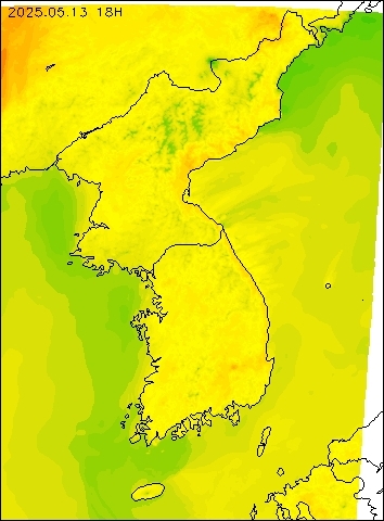 2025-05-13 18 : 00