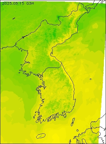 2025-05-15 03 : 00