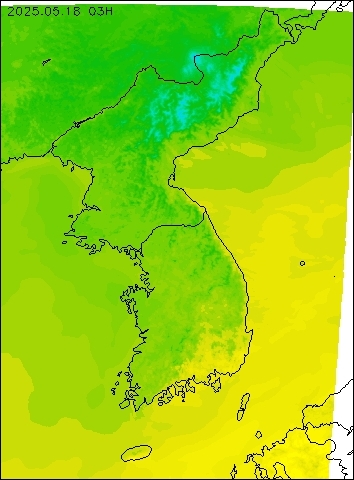 2025-05-18 03 : 00
