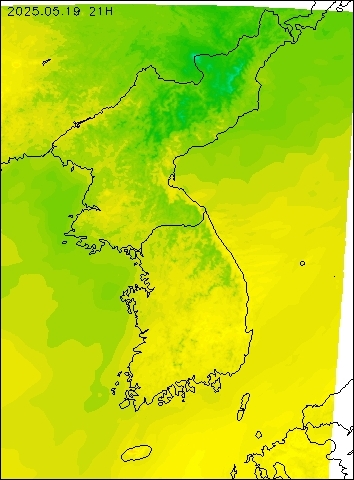 2025-05-19 21 : 00