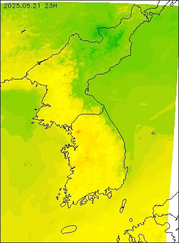 2025-05-21 23 : 00