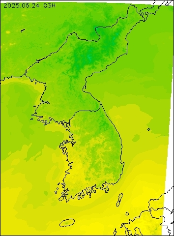 2025-05-24 03 : 00