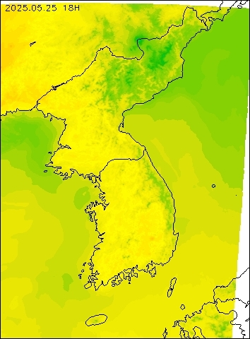2025-05-25 18 : 00