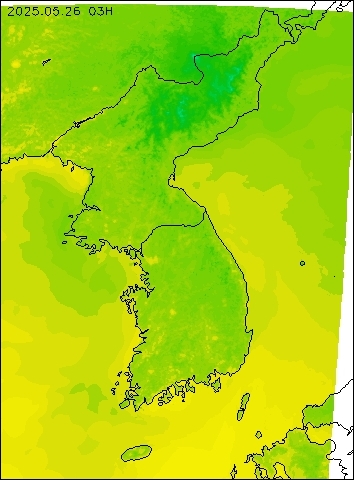 2025-05-26 03 : 00