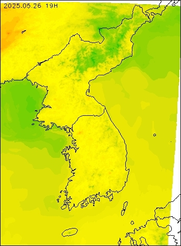 2025-05-26 19 : 00