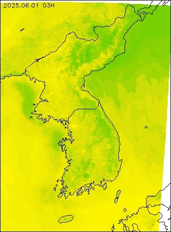 2025-06-01 03 : 00