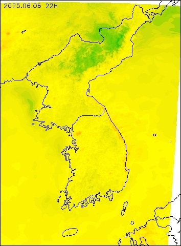 2025-06-06 22 : 00