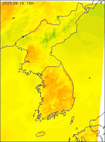 2025-06-16 18 : 00