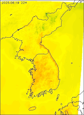 2025-06-19 22 : 00