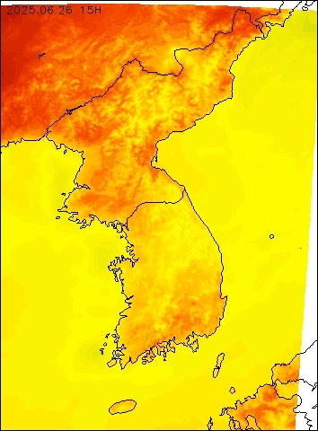 2025-06-26 15 : 00