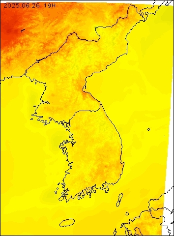 2025-06-26 19 : 00