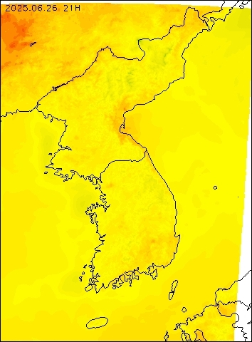 2025-06-26 21 : 00