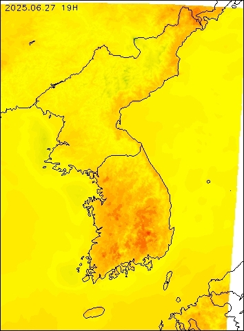 2025-06-27 19 : 00