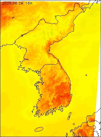 2025-06-29 18 : 00