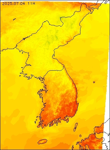 2025-07-04 11 : 00