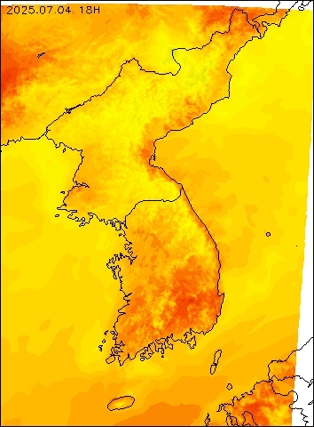 2025-07-04 18 : 00