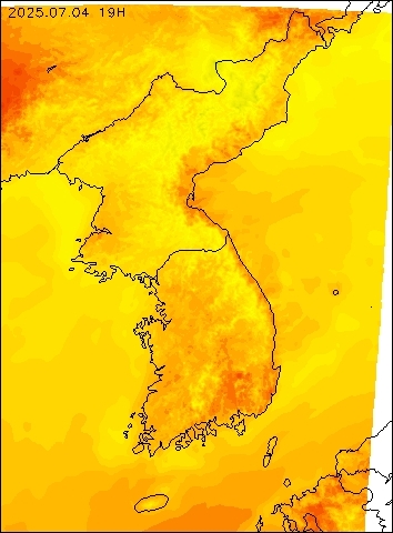 2025-07-04 19 : 00