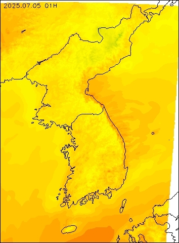 2025-07-05 01 : 00