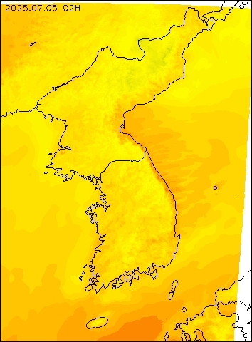 2025-07-05 02 : 00