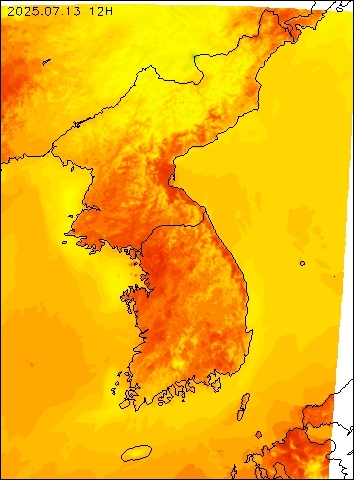 2025-07-13 12 : 00