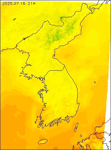 2025-07-16 21 : 00