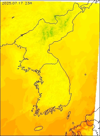 2025-07-17 23 : 00