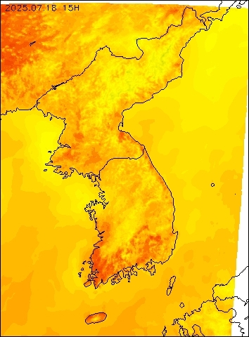 2025-07-18 15 : 00