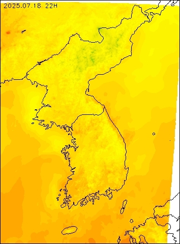 2025-07-18 22 : 00