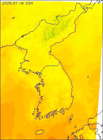 2025-07-19 03 : 00