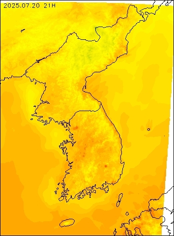 2025-07-20 21 : 00