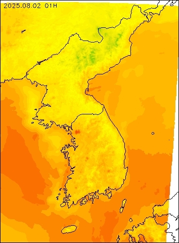2025-08-02 01 : 00