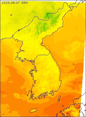 2025-08-07 05 : 00