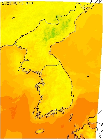 2025-08-13 01 : 00