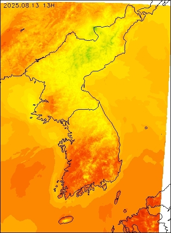 2025-08-13 13 : 00