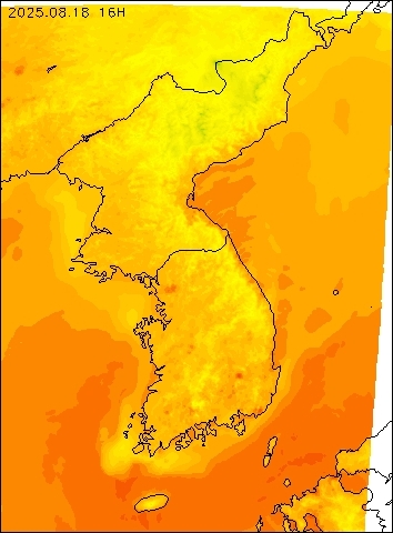 2025-08-18 16 : 00