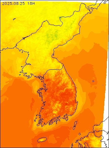 2025-08-25 18 : 00