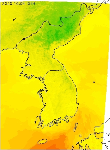 2025-10-04 01 : 00