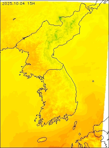 2025-10-04 15 : 00