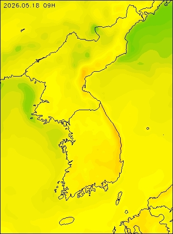 2026-05-18 09 : 00