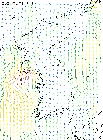 2025-05-01 06 : 00