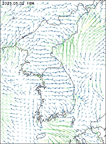2025-05-02 18 : 00