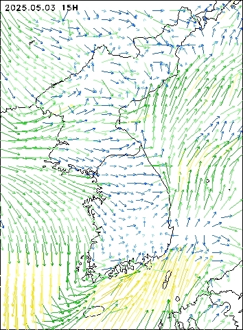 2025-05-03 15 : 00