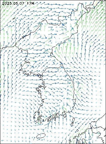 2025-05-07 17 : 00