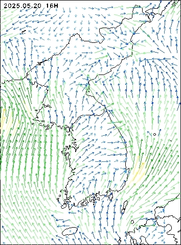 2025-05-20 16 : 00