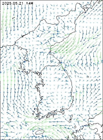 2025-05-21 14 : 00