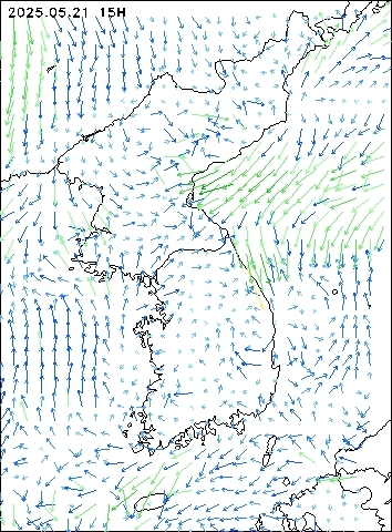 2025-05-21 15 : 00