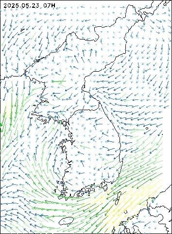 2025-05-23 07 : 00