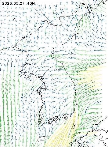 2025-05-24 13 : 00